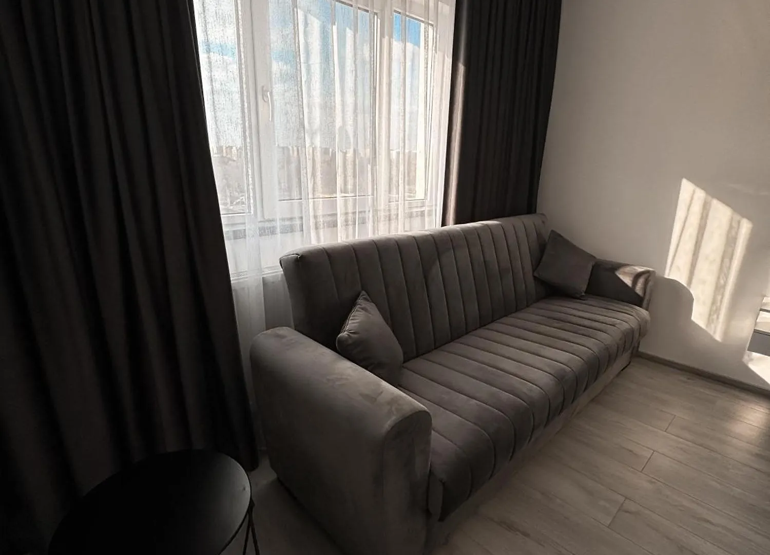 Elysian Studio Bucharest Apartment
